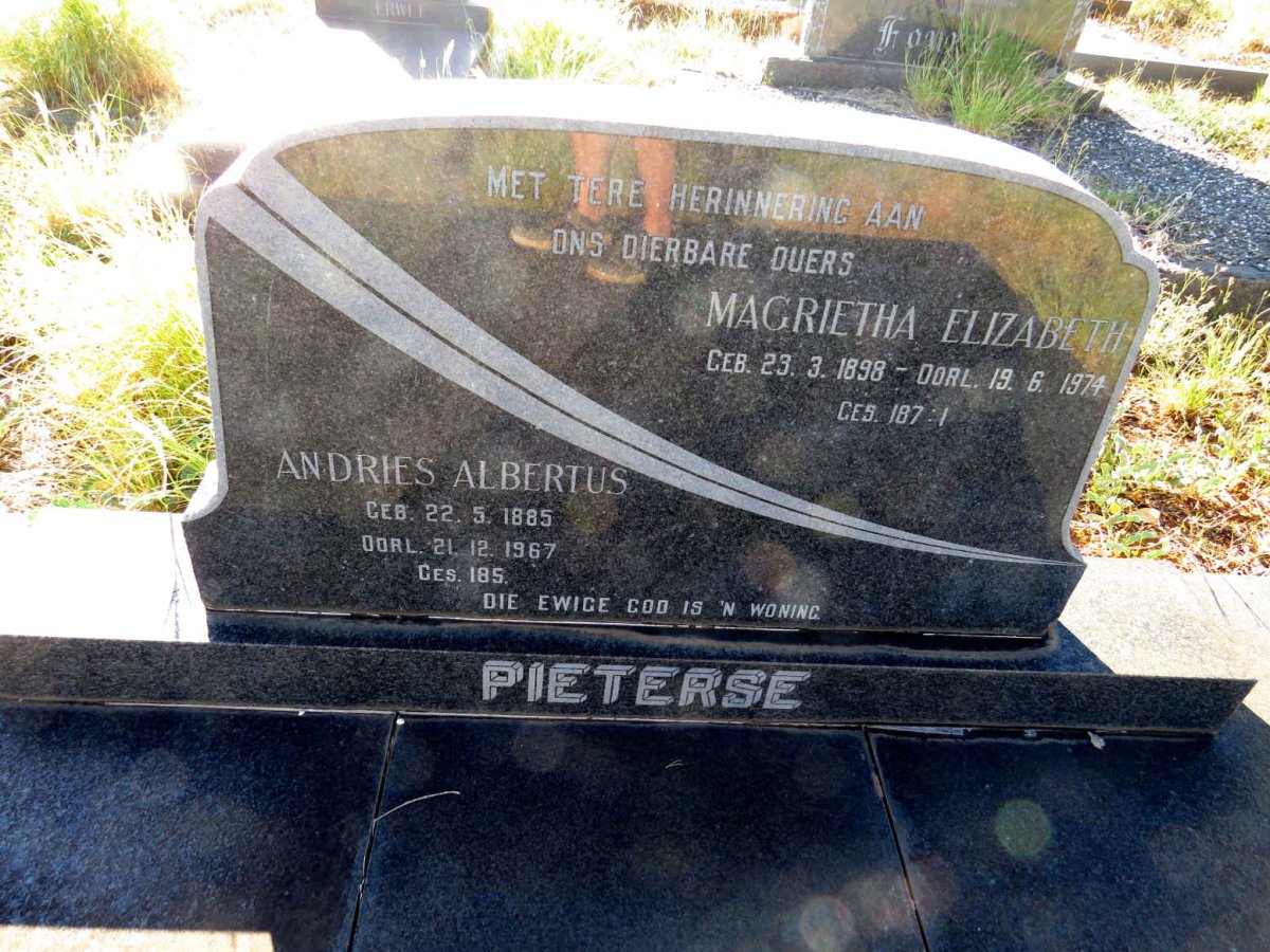 PIETERSE Andries Albertus 1885-1967 & Magrietha Elizabeth 1898-1974
