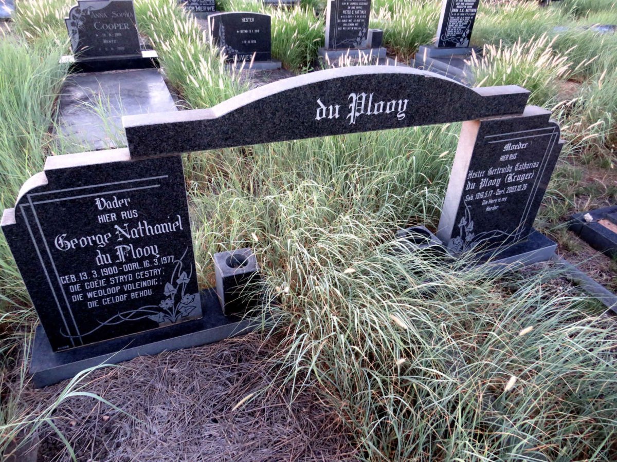 PLOOY George Nathaniel, du 1900-1977 & Hester Gertruida Catharina KRUGER 1916-2003_1