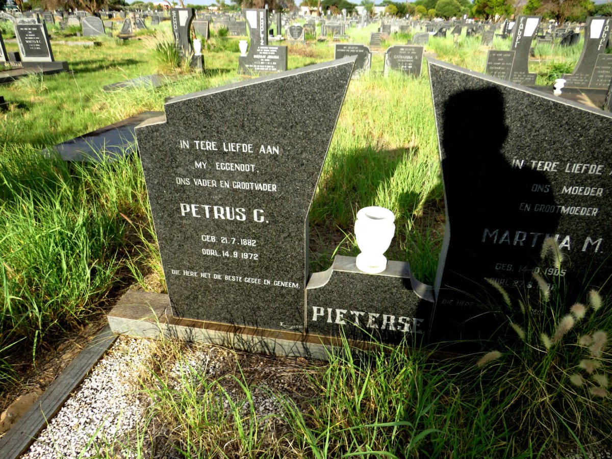 PIETERSE Petrus C. 1882-1972 & Martha M. 1905-1996_1