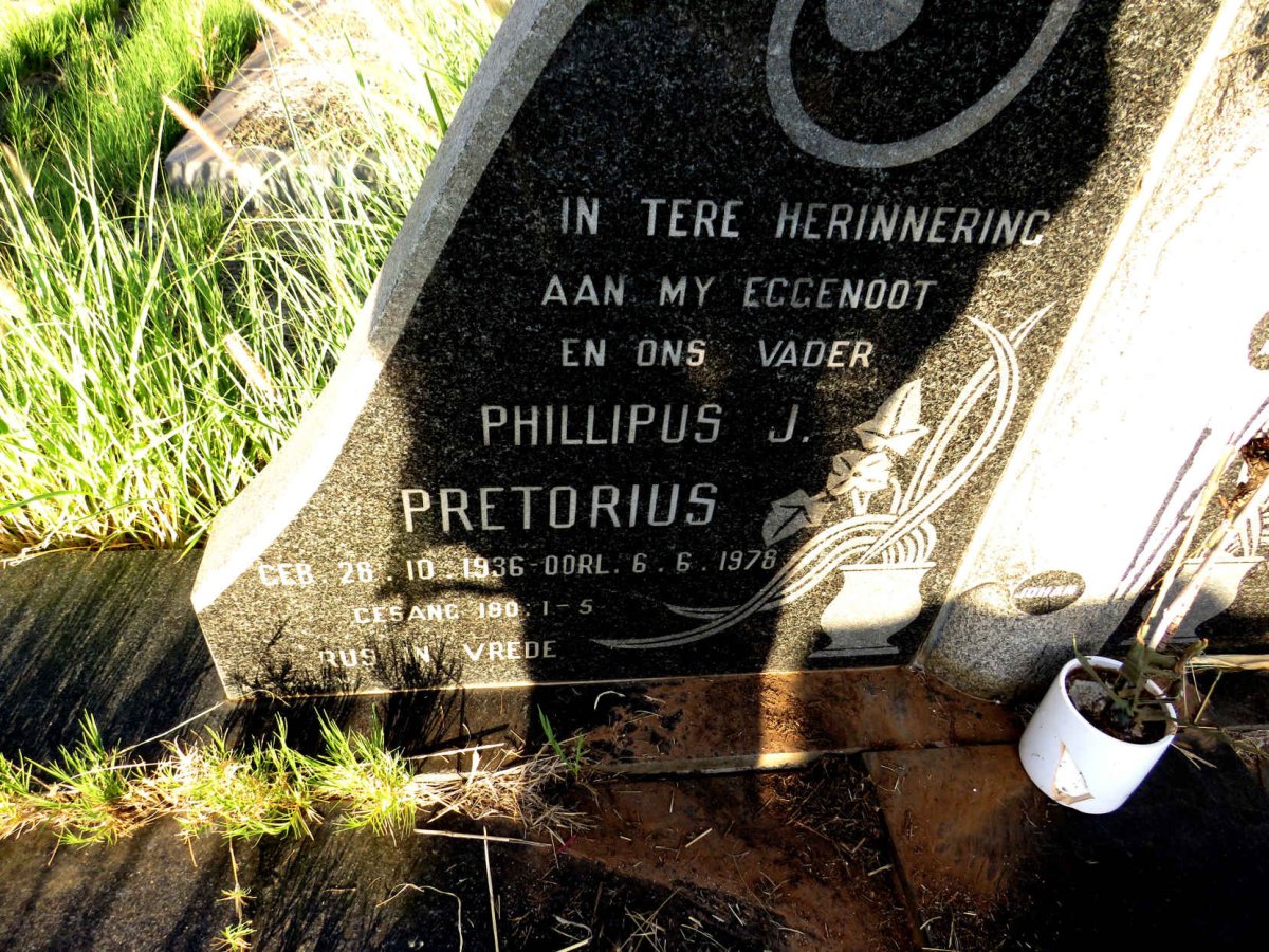 PRETORIUS Phillipus J. 1936-1978 & Magdalena M. STEYN 1939-2021_2