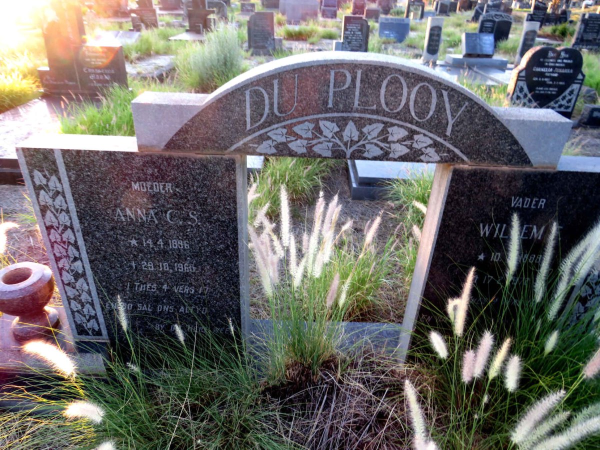 PLOOY Willem F., du 1888-1972 & Anna C.S. 1896-1965_1