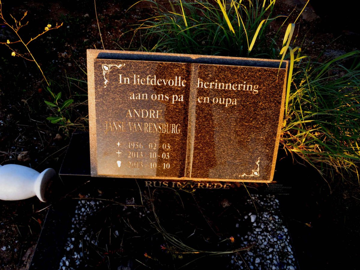 RENSBURG Andre, Janse van 1956-2013