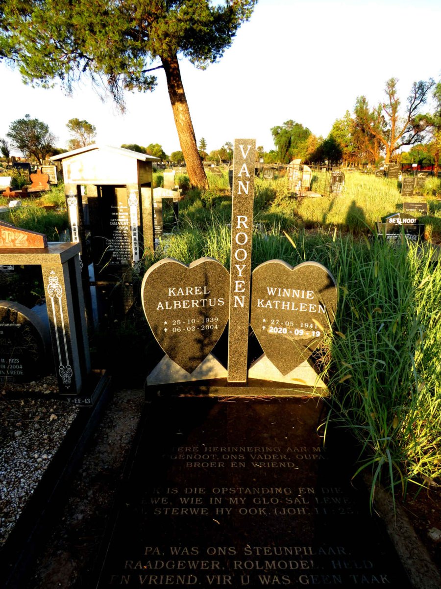 ROOYEN Karel Albertus, van 1939-2004 & Winnie Kathleen 1941-2020