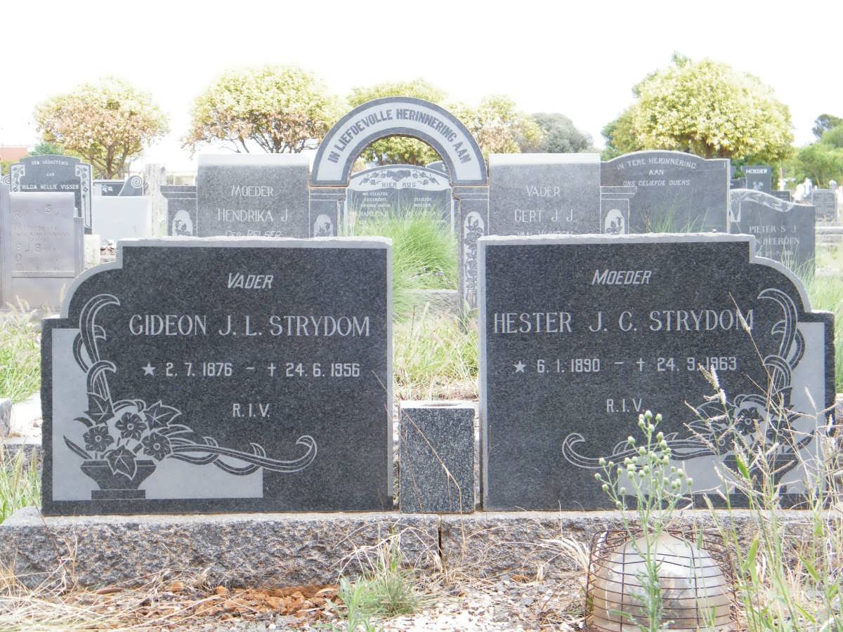STRYDOM Gideon J.L. 1876-1956 &amp; Hester J.C. 1890-1963