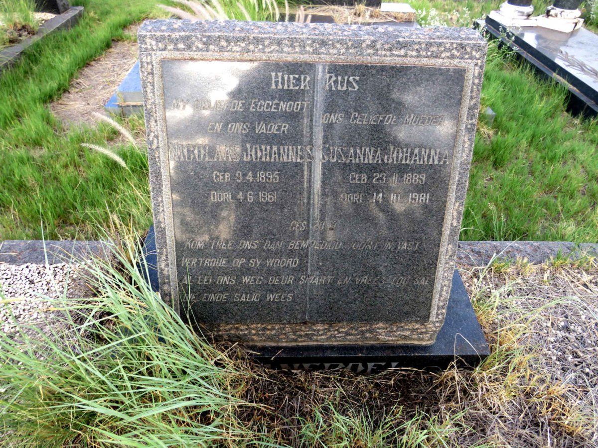 SWANEPOEL Nicolaas Johannes 1895-1961 & Susanna Johanna 1889-1981