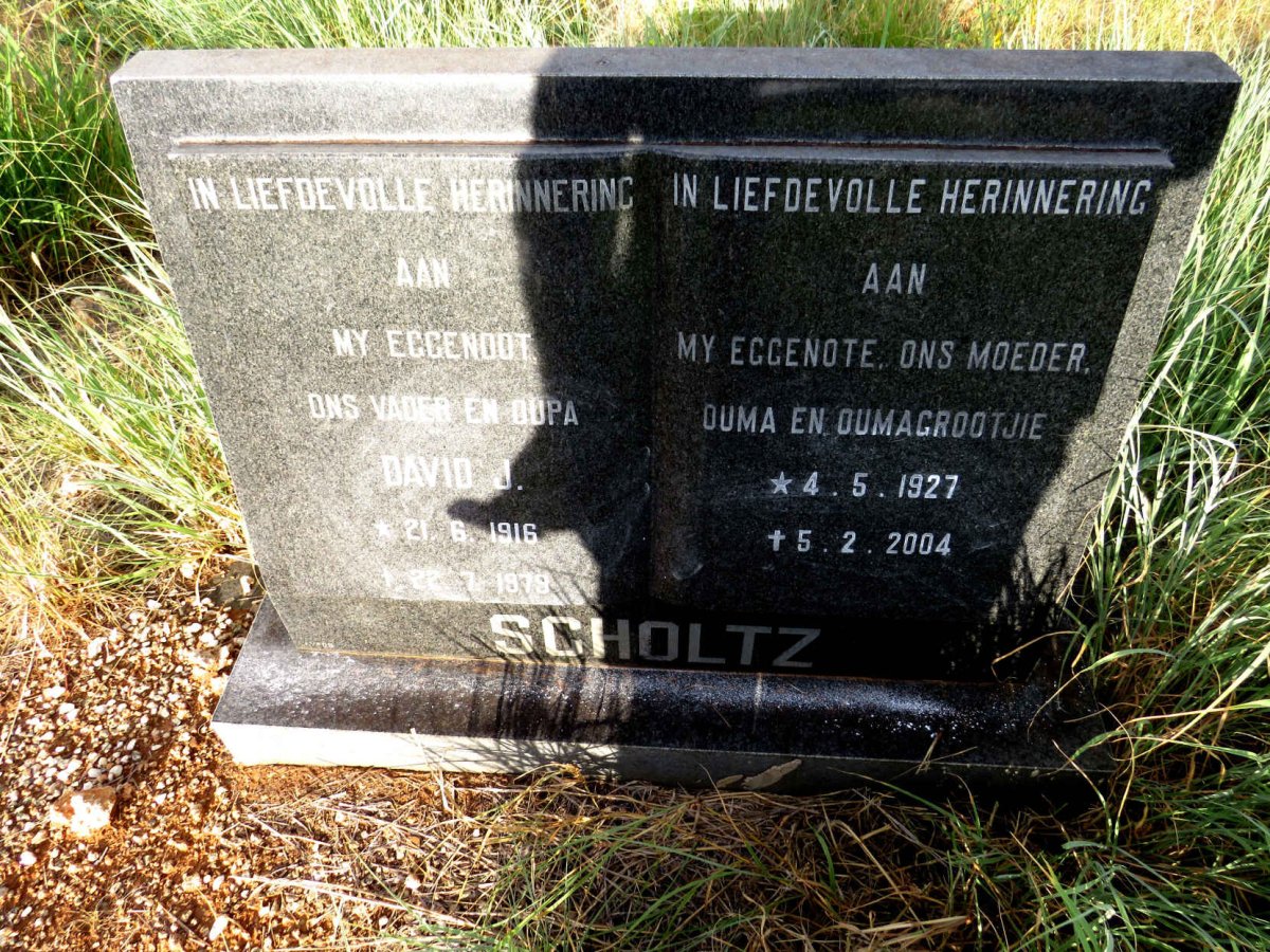 SCHOLTZ David J. 1916-1979 & ? 1927-2004_2