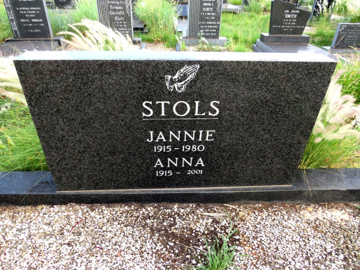 STOLS Jannie 1915-1980 & Anna 1915-2001