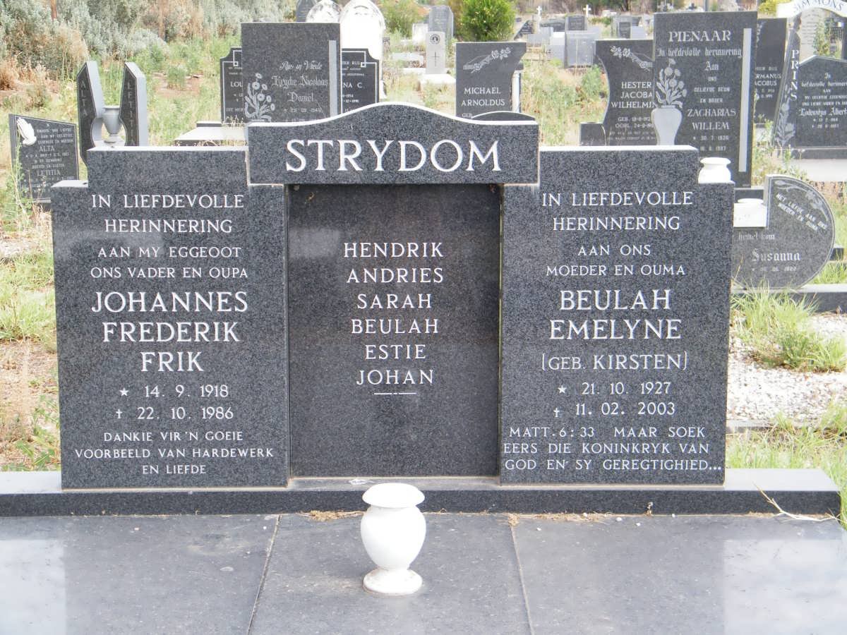 STRYDOM Johannes Frederik 1918-1986 &amp; Beulah Emelyne KIRSTEN 1927-2003