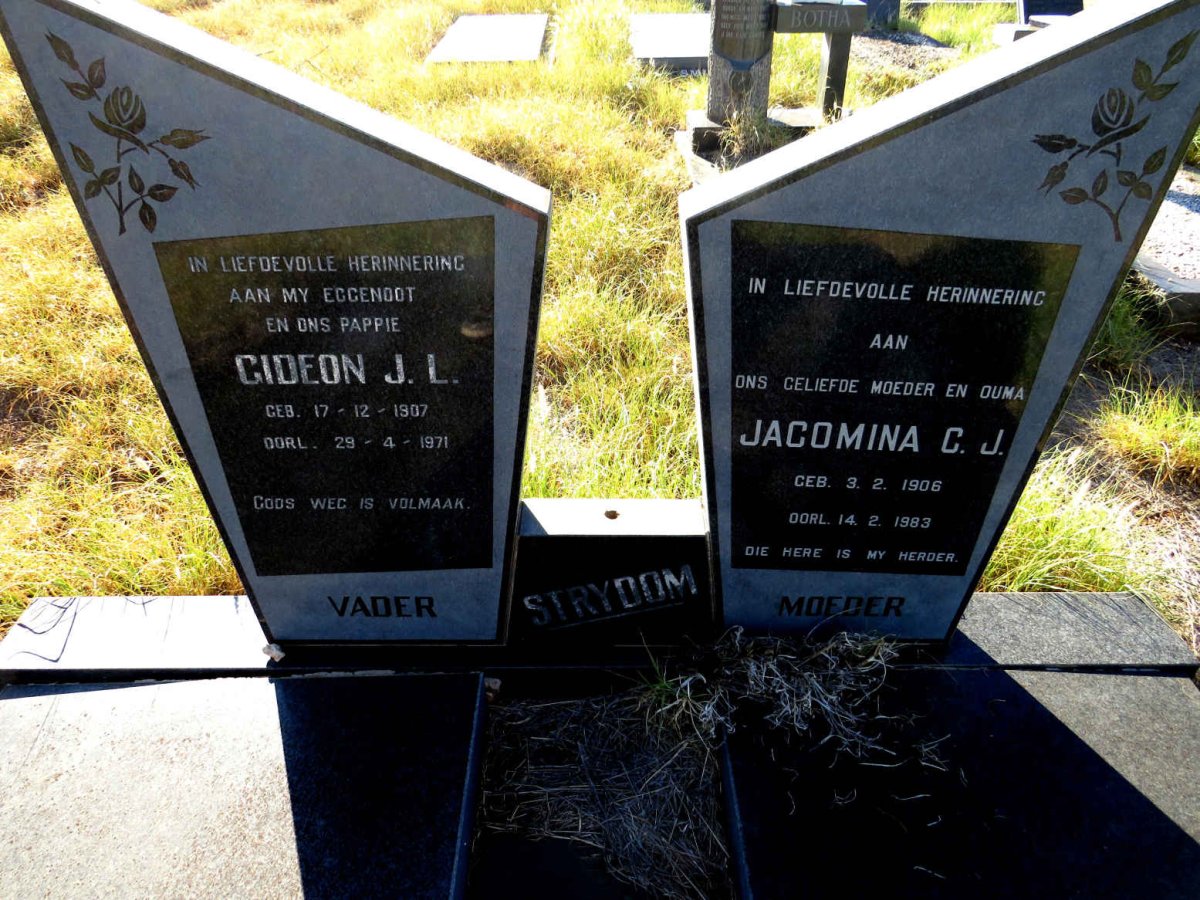 STRYDOM Gideon J.L. 1907-1971 & Jacomina C.J. 1906-1983