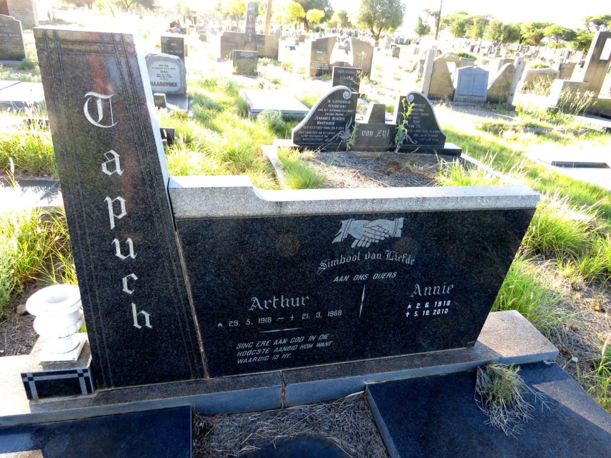 TAPUCH Arthur 1918-1968 & Annie 1918-2010