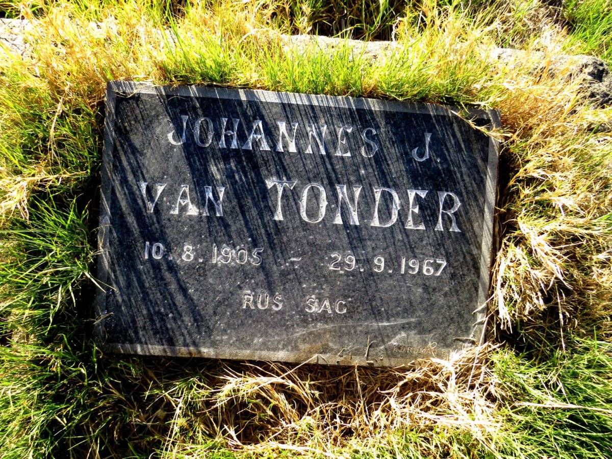 TONDER Johannes J., van 1905-1967
