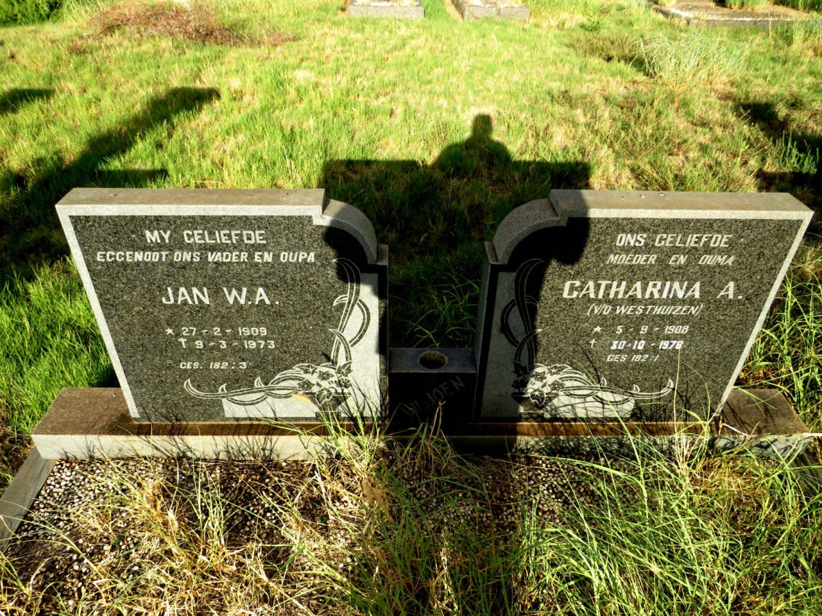 VILJOEN Jan W.A. 1909-1973 & Catharina A. v.d. WESTHUIZEN 1908-1978