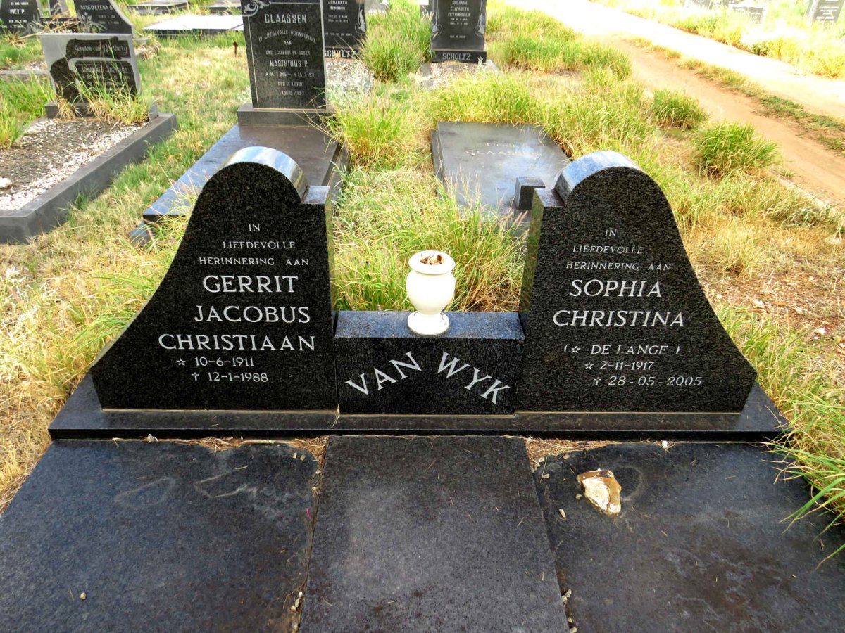 WYK Gerrit Jacobus Christiaan 1911-1988 & Sophia Christina DE LANGE 1917-2005