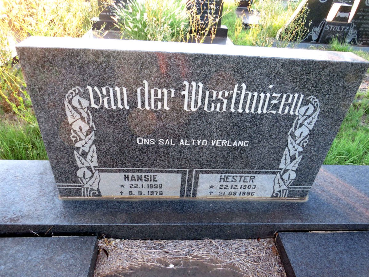 WESTHUIZEN Hansie, van der 1898-1976 & Hester 1903-1996