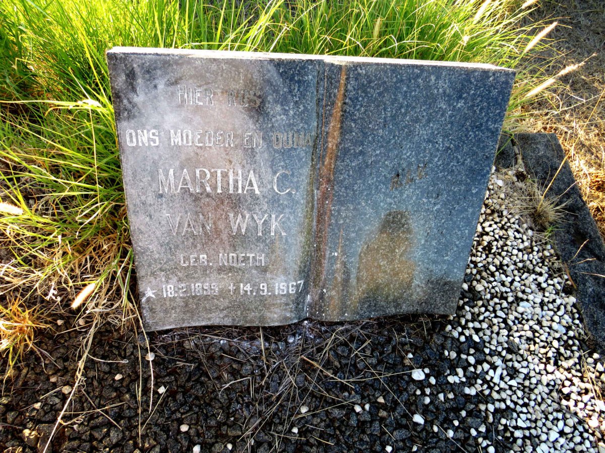 WYK Petrus J., van 1893-1966 & Martha C. NOETH 1899-1967_2