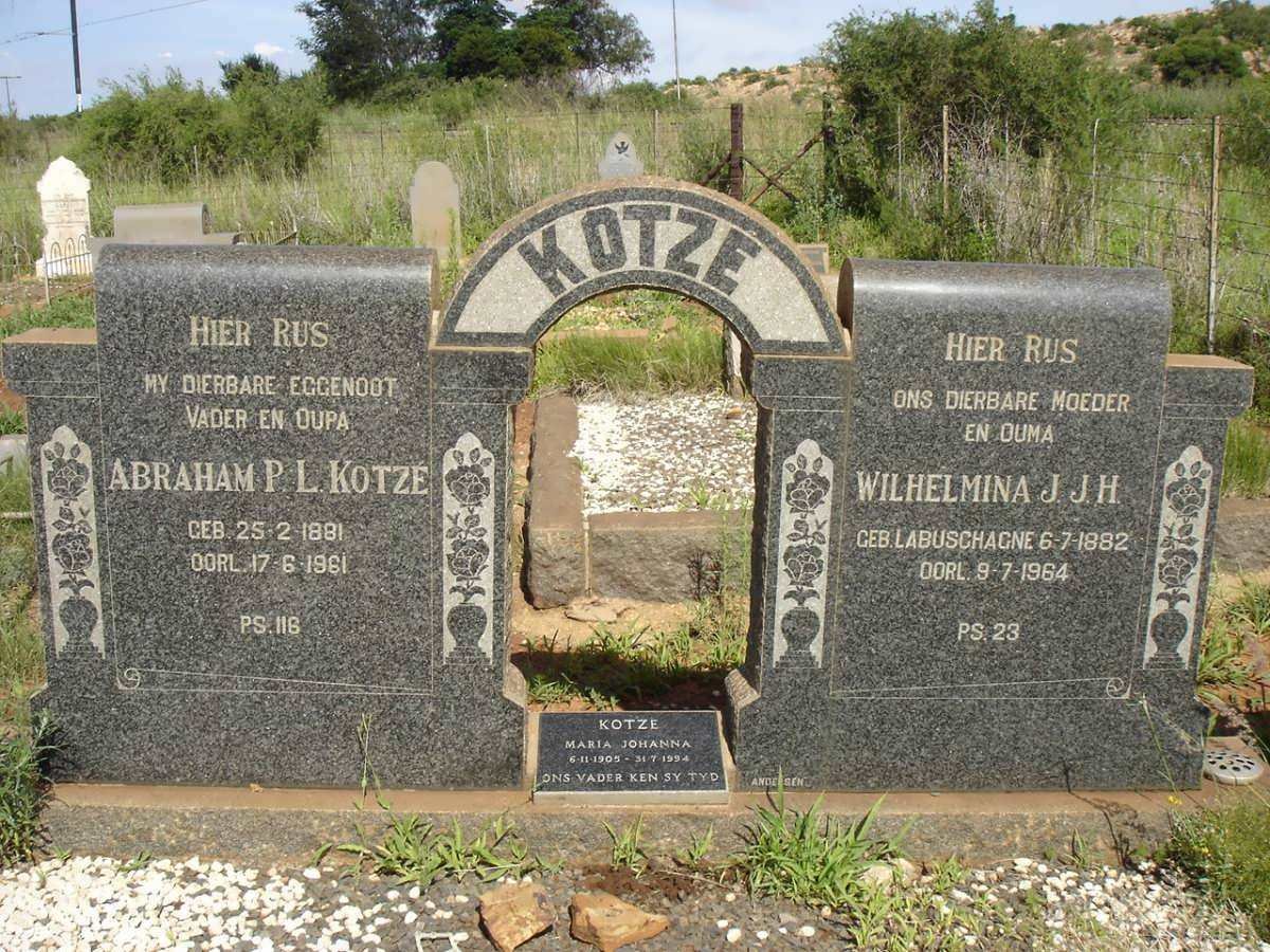 KOTZE Abraham P.L. 1881-1961 &amp; Wilhelmina J.J.H. LABUSCHAGNE 1882-1964  :: KOTZE Maria Johanna 1905-1994